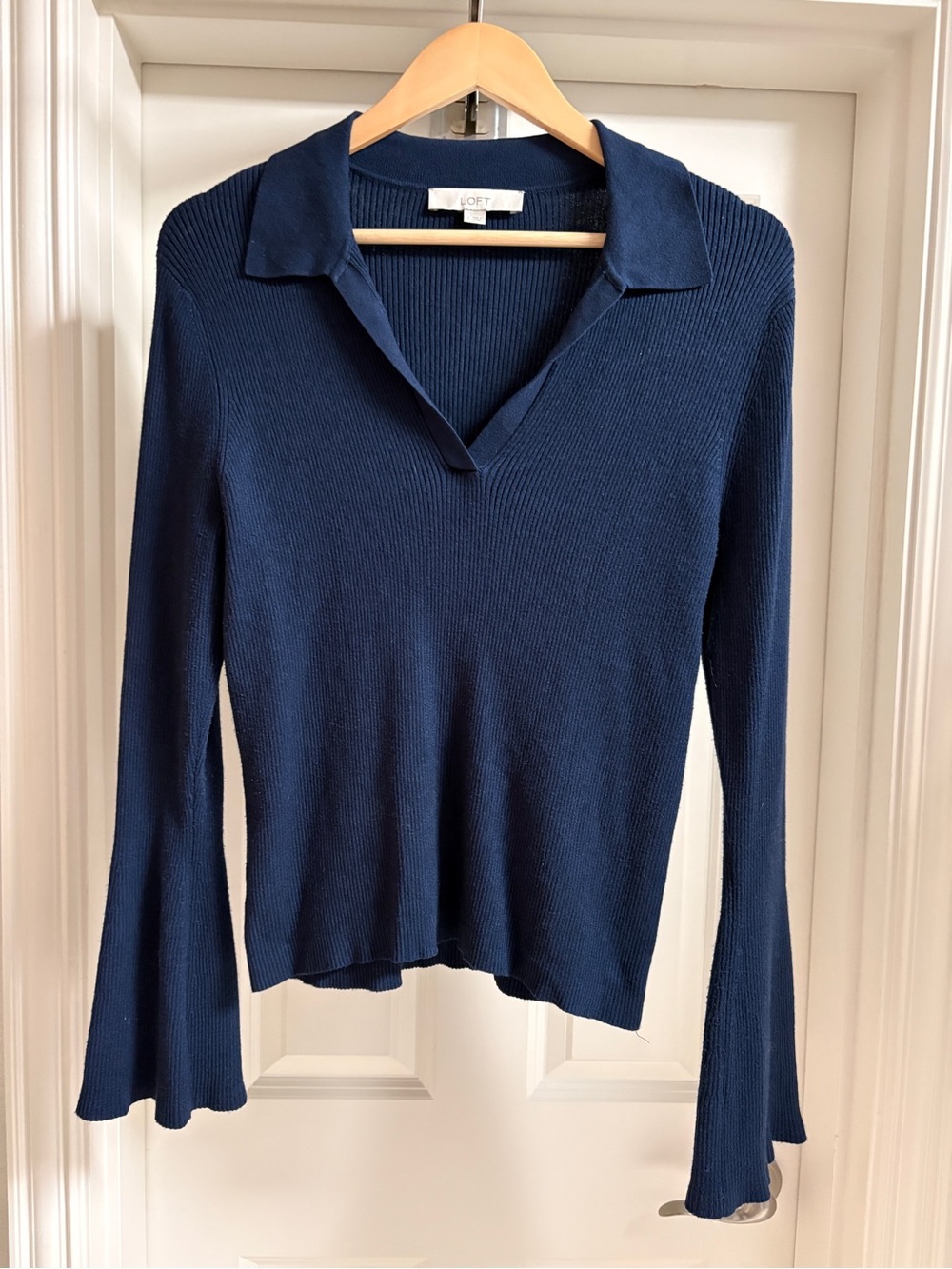 LOFT Ribbed V-Neck Polo Long-Sleeve Top | L | Navy Blue